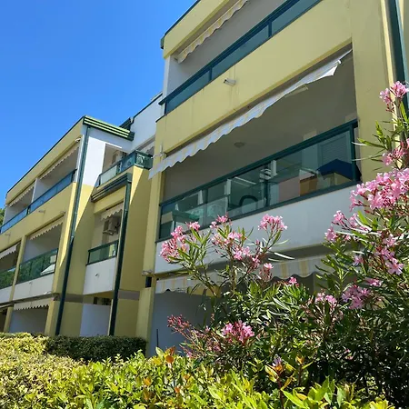 Apartment Residenza Le Altane